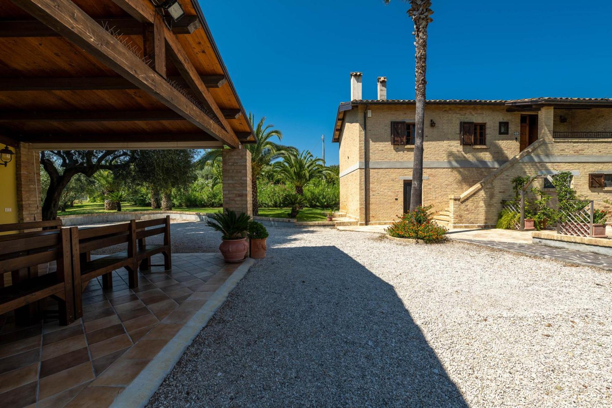 Villa Iulia - Vibra Controguerra Exterior foto